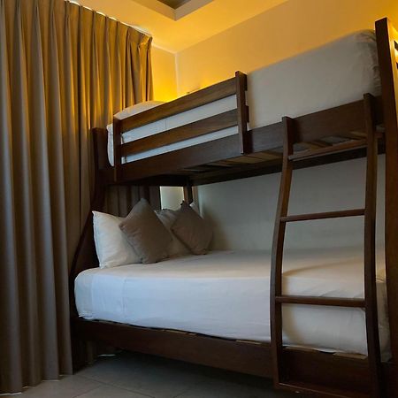 Aquastar Hotel & Apartments Махахуал Екстериор снимка