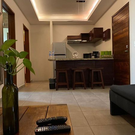 Aquastar Hotel & Apartments Махахуал Екстериор снимка